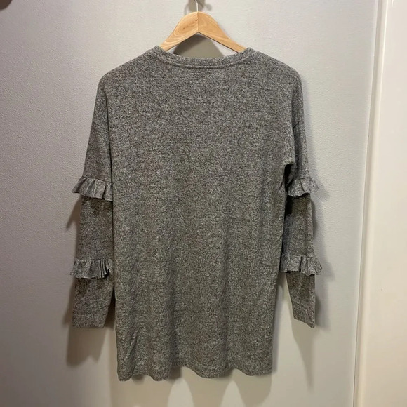 Anthropologie woman’s grey three quarter length sleeve sweater - Picture 6 of 9